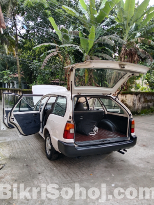 Toyota 100 Wagon